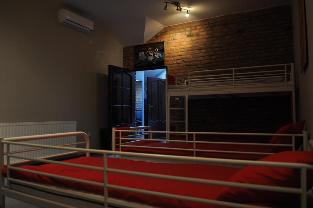 אוזהורוד Hostel Egan מראה חיצוני תמונה